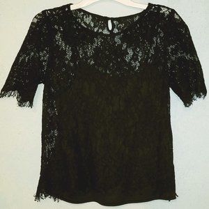 Gorgeous lace shirt (w/ attached camisole) - NWOT